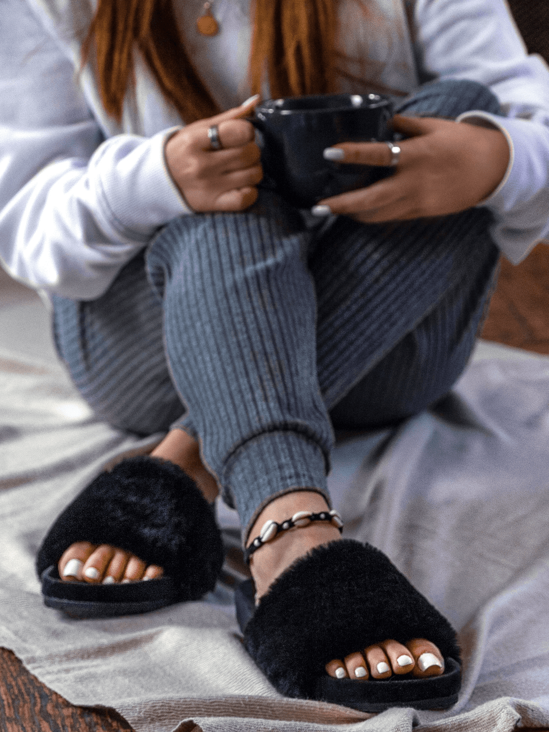 Snuggies Black Zhivago