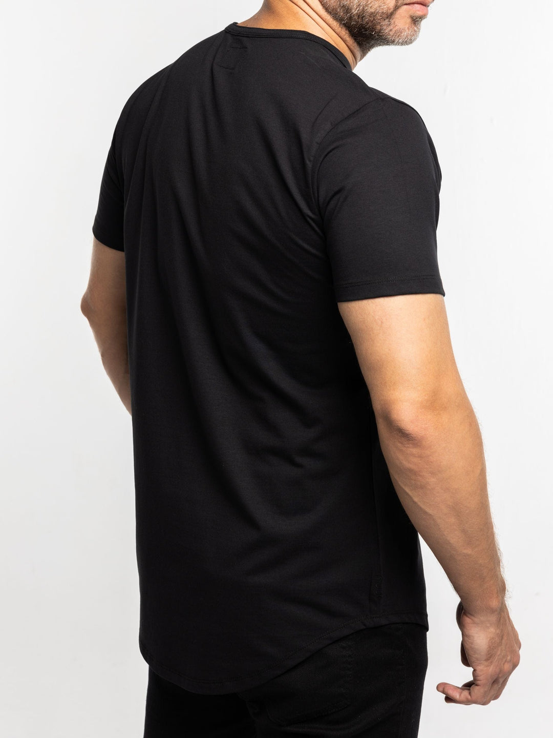 Zhivago x Nuuk Men T-shirt Black Curved Hem T-Shirt: SLS Comfort